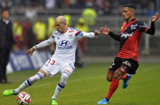  布雷斯特防守漏洞百出，连续五场失球超三粒  