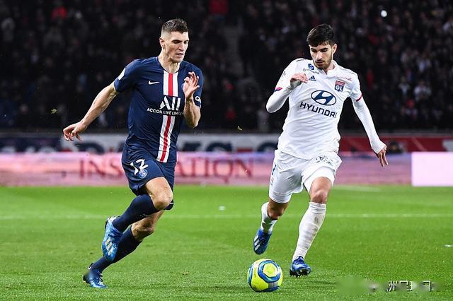 乐竞体育官方网站- 诺丁汉森林引援受阻，转会费分歧成关键  